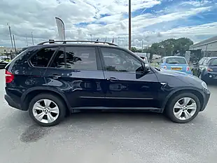 Used 2009 BMW X5 Se Blue - Interior and Exterior details 10