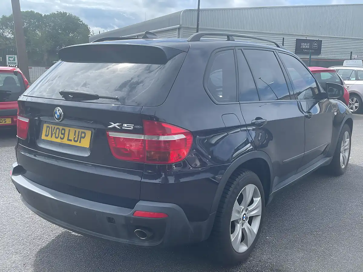 Used 2009 BMW X5 Se Blue - Interior and Exterior details 5