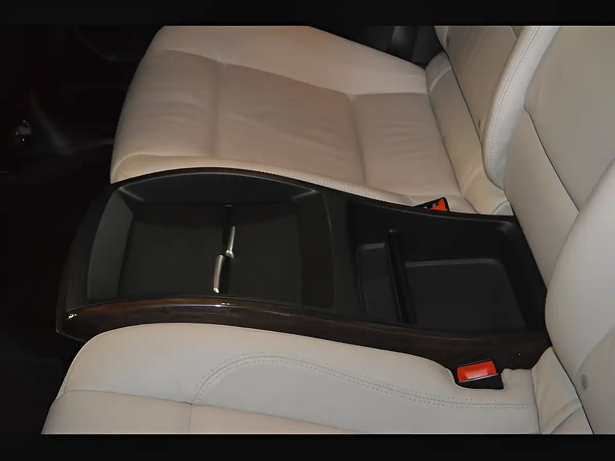 Used 2009 BMW X6 Xdrive Black Sapphire - Interior and Exterior details 11