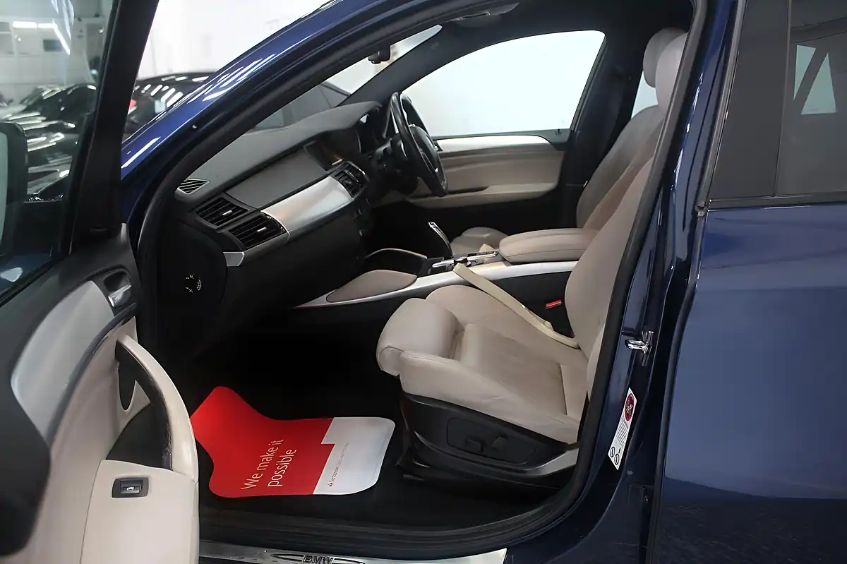 Used 2009 BMW X6 Xdrive Blue - Interior and Exterior details 18