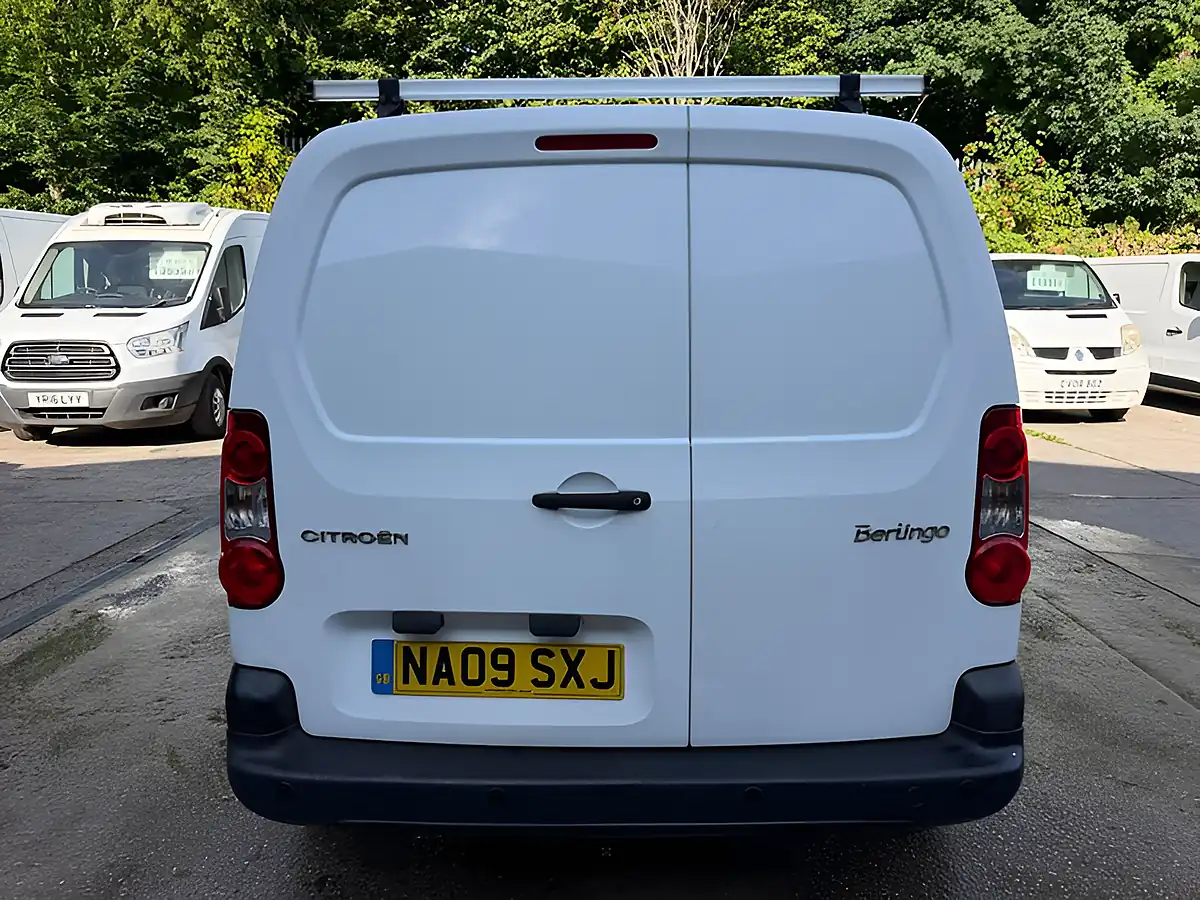 Used 2009 Citroen Berlingo Lx White - Interior and Exterior details 9