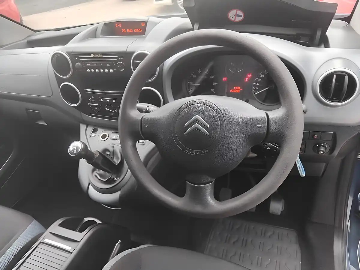 Used 2009 Citroen Berlingo Multispace Xtr Blue - Interior and Exterior details 12