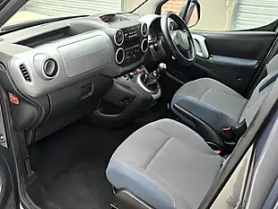 Used 2009 Citroen Berlingo Vtr Multispace Grey - Interior and Exterior details 12