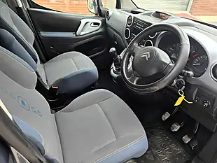 Used 2009 Citroen Berlingo Vtr Multispace Grey - Interior and Exterior details 2
