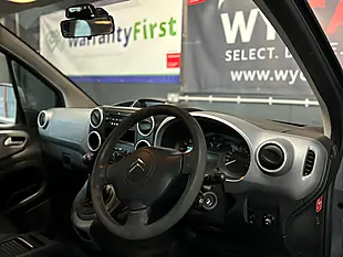Used 2009 Citroen Berlingo Xtr Multispace Grey - Interior and Exterior details 12