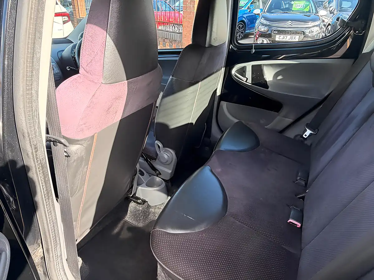 Used 2009 Citroen C1 Vtr Black - Interior and Exterior details 12