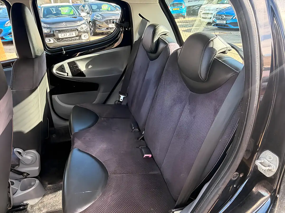 Used 2009 Citroen C1 Vtr Black - Interior and Exterior details 13