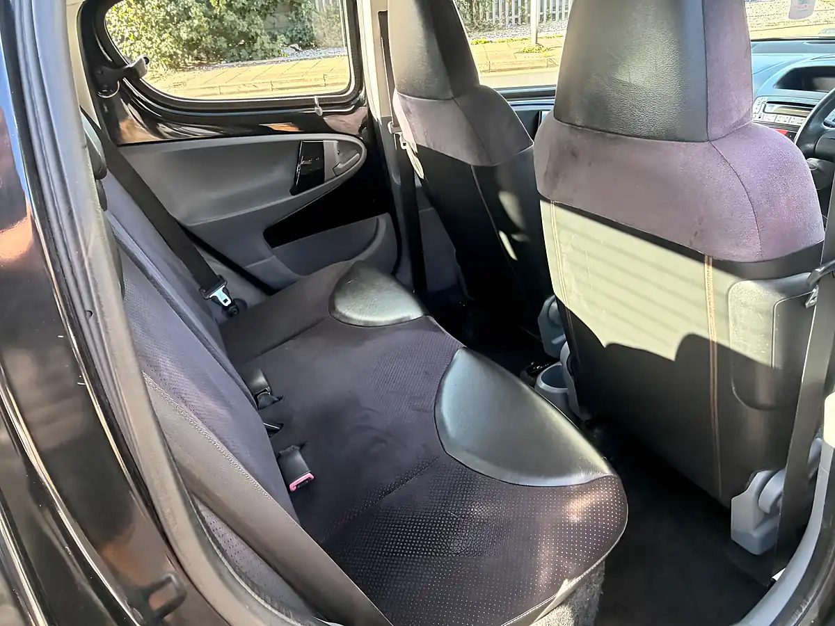 Used 2009 Citroen C1 Vtr Black - Interior and Exterior details 15