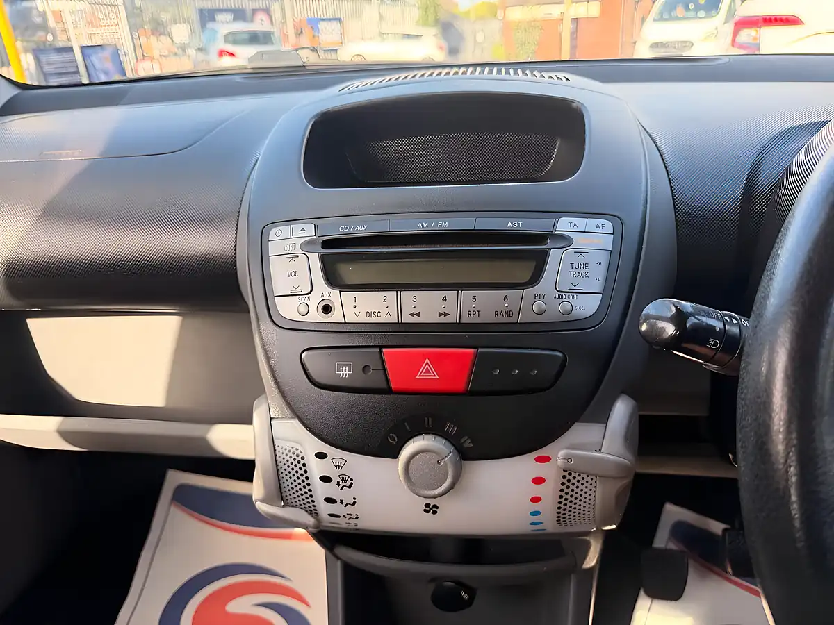 Used 2009 Citroen C1 Vtr Black - Interior and Exterior details 20