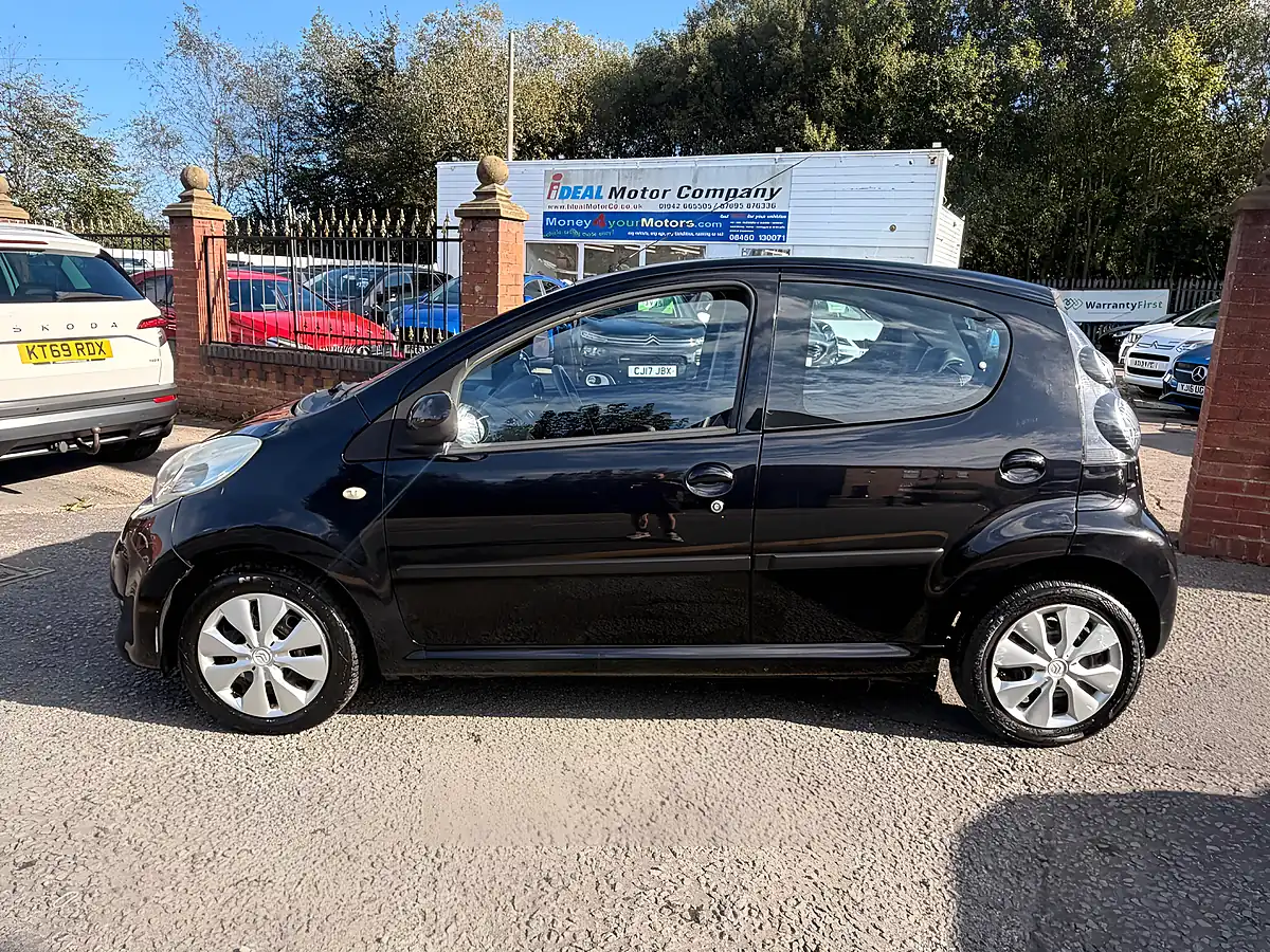 Used 2009 Citroen C1 Vtr Black - Interior and Exterior details 3