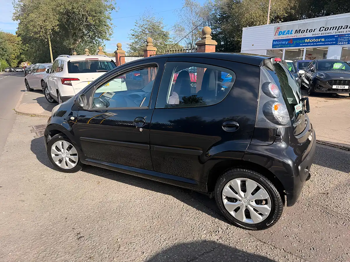Used 2009 Citroen C1 Vtr Black - Interior and Exterior details 6