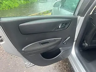 Used 2009 Citroen C4 Cachet Silver - Interior and Exterior details 14