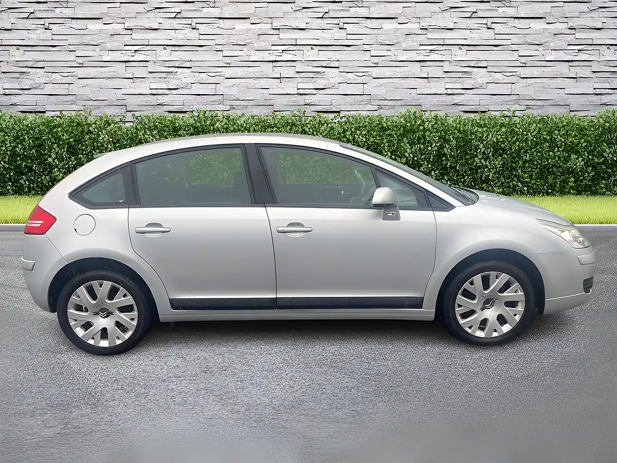Used 2009 Citroen C4 Cachet Silver - Interior and Exterior details 7