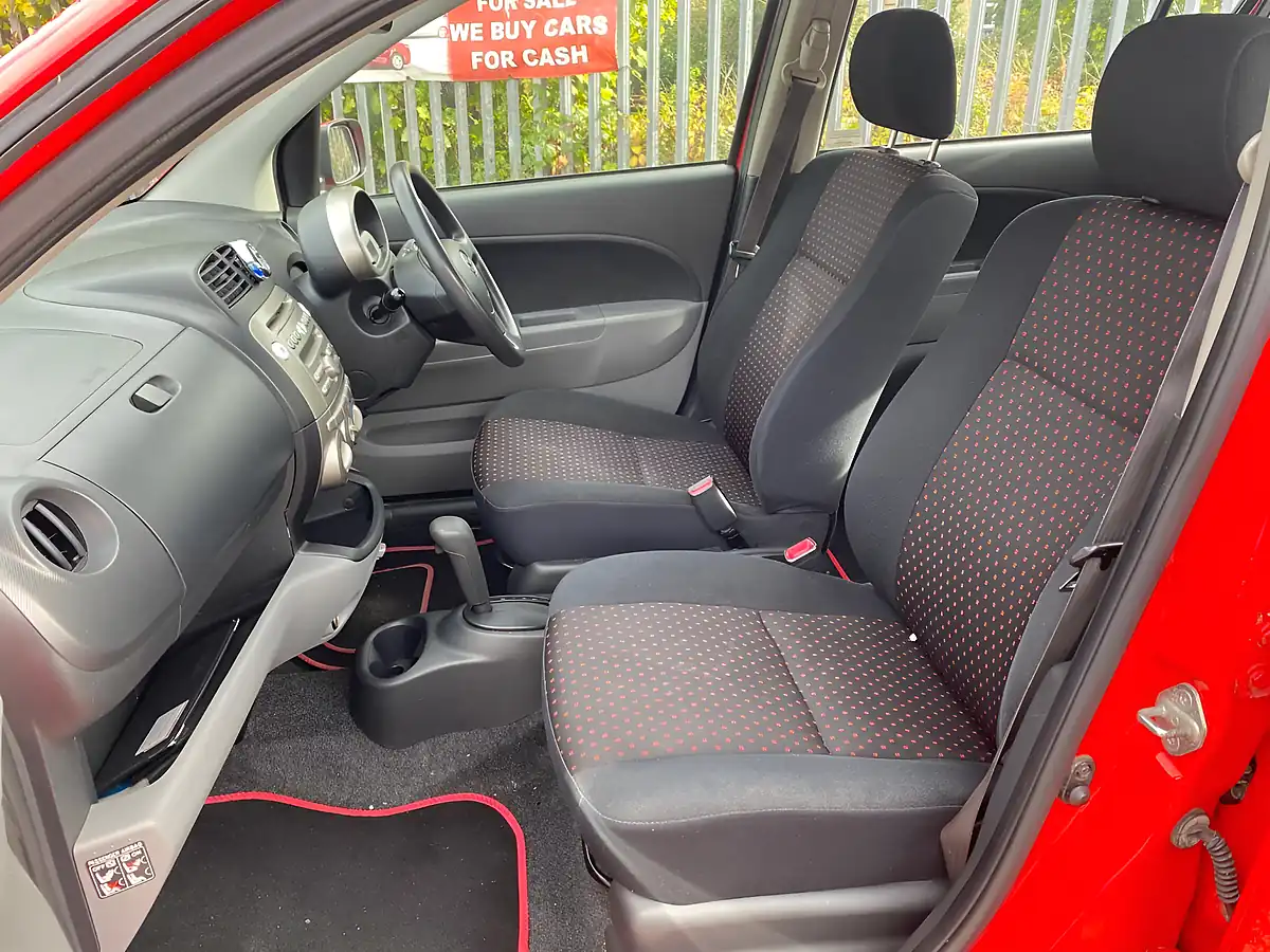 Used 2009 Daihatsu Sirion Sx Red - Interior and Exterior details 18