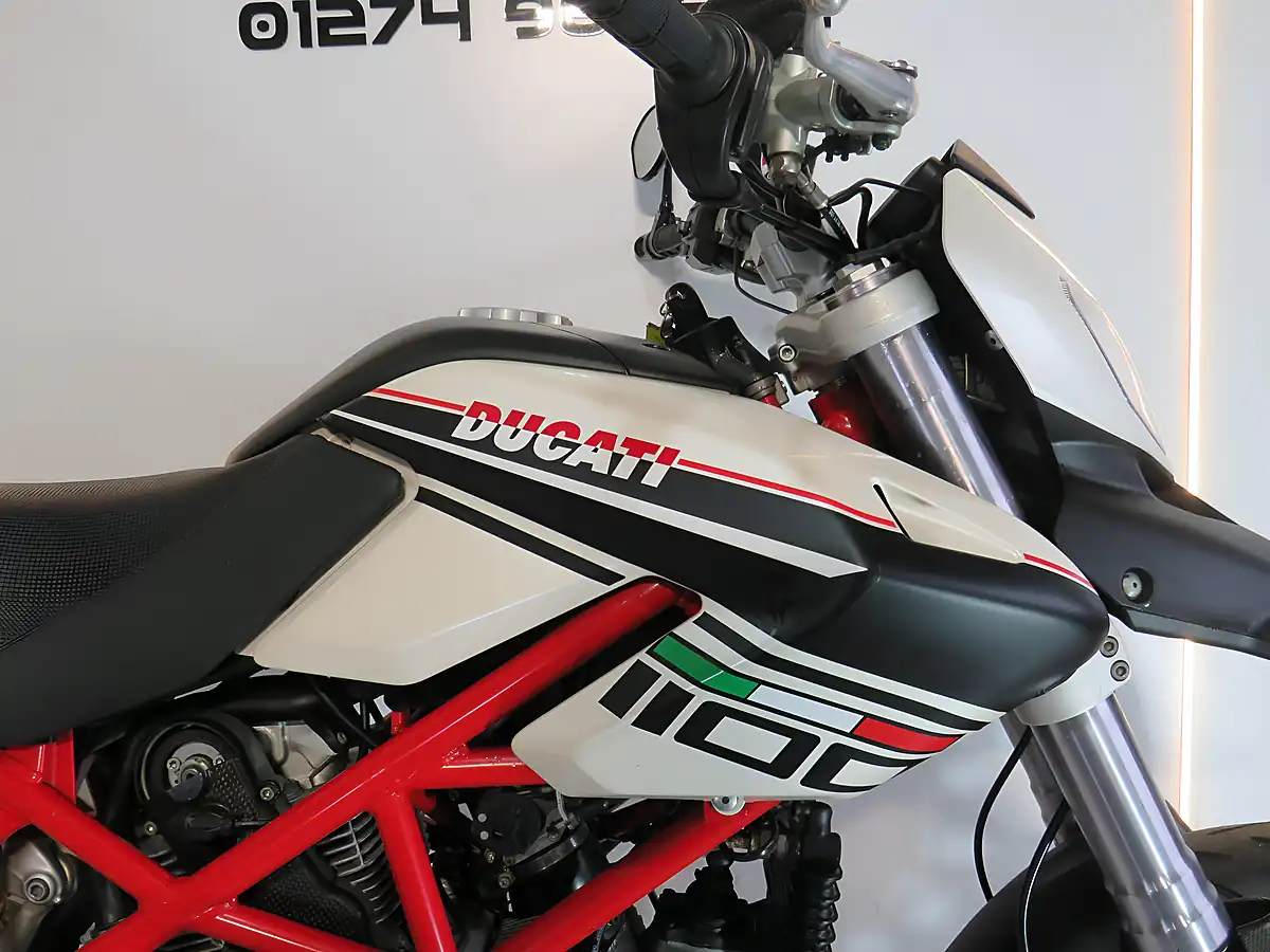 Used 2009 Ducati Hypermotard 1100 White - Interior and Exterior details 13
