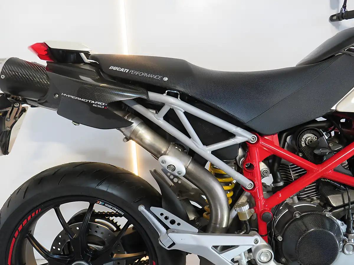 Used 2009 Ducati Hypermotard 1100 White - Interior and Exterior details 8