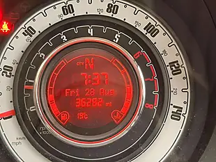 Used 2009 Fiat 500 Lounge Red - Interior and Exterior details 10