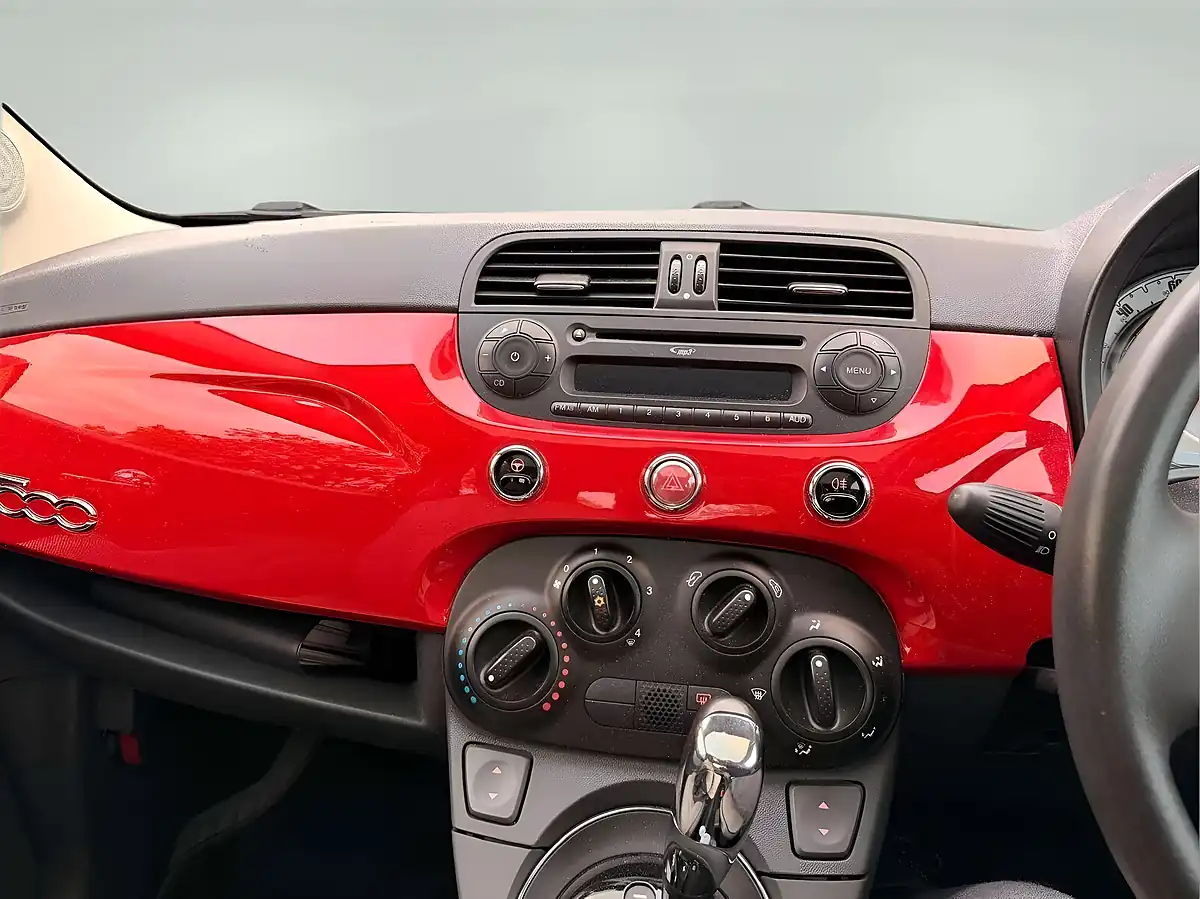 Used 2009 Fiat 500 Lounge Red - Interior and Exterior details 11