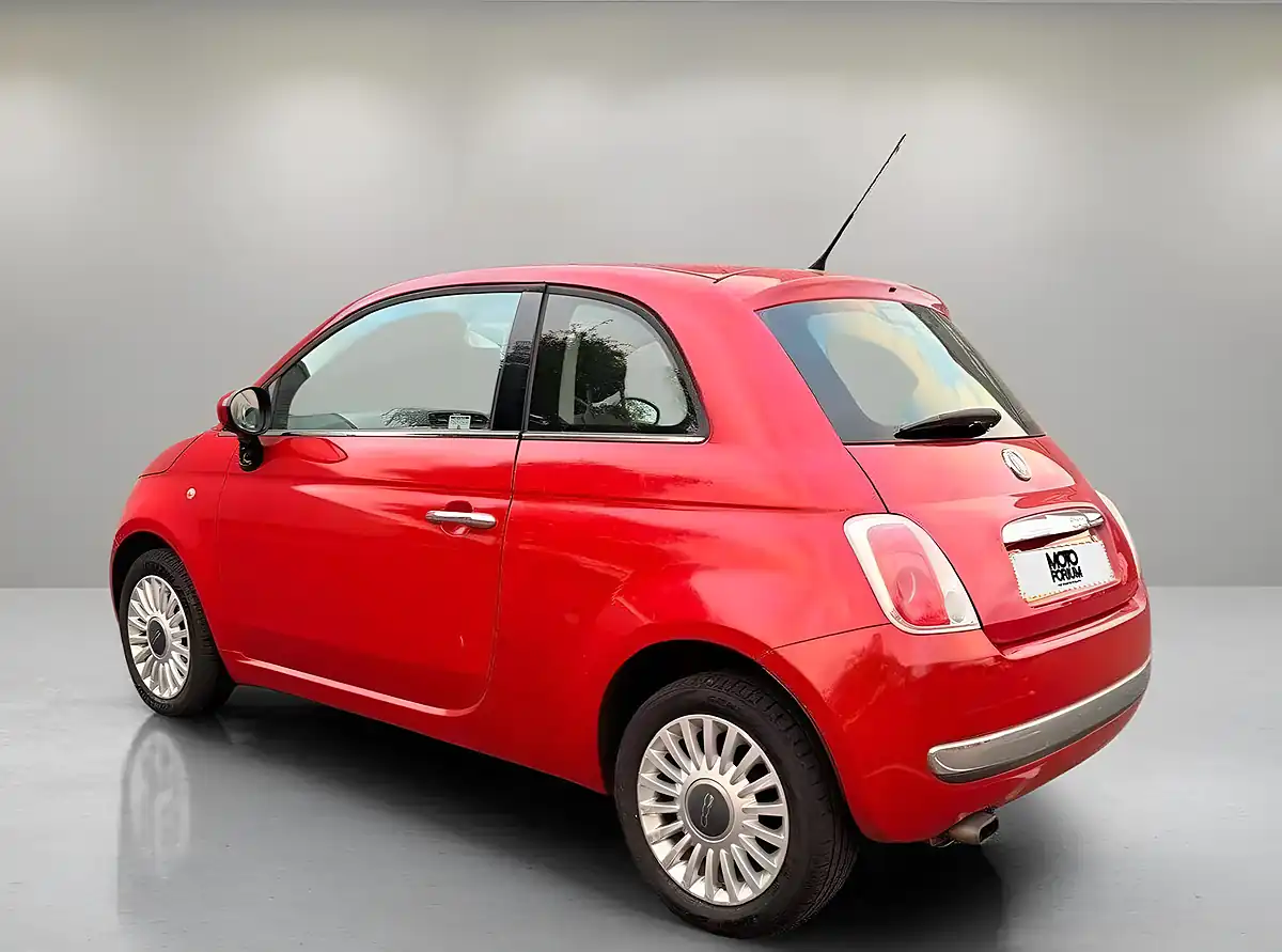 Used 2009 Fiat 500 Lounge Red - Interior and Exterior details 20