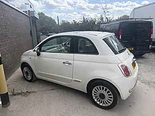Used 2009 Fiat 500 Lounge White - Interior and Exterior details 14