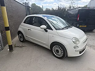 Used 2009 Fiat 500 Lounge White - Interior and Exterior details 8