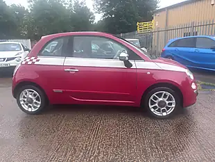 Used 2009 Fiat 500 Pop Red - Interior and Exterior details 9