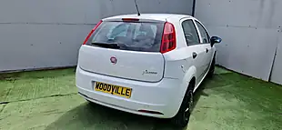 Used 2009 Fiat Grande Punto Active 77 White - Interior and Exterior details 8
