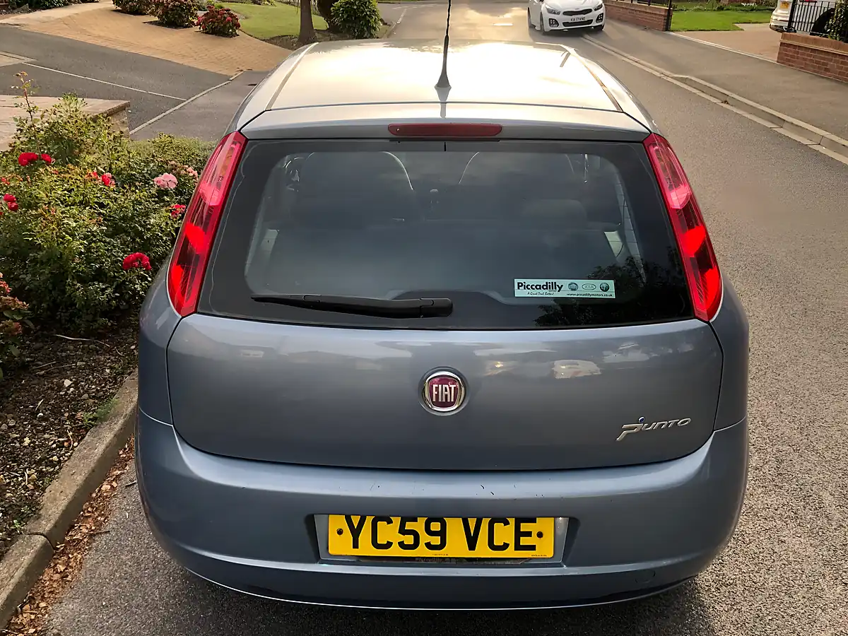 Used 2009 Fiat Grande Punto Active Blue - Interior and Exterior details 11
