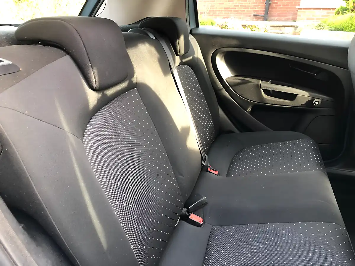 Used 2009 Fiat Grande Punto Active Blue - Interior and Exterior details 15