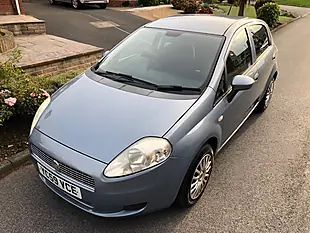 Used 2009 Fiat Grande Punto Active Blue - Interior and Exterior details 4