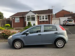 Used 2009 Fiat Grande Punto Active Blue - Interior and Exterior details 8