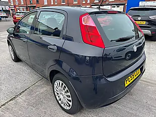 Used 2009 Fiat Grande Punto Active Blue - Interior and Exterior details 6