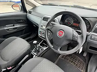 Used 2009 Fiat Grande Punto Active Blue - Interior and Exterior details 9