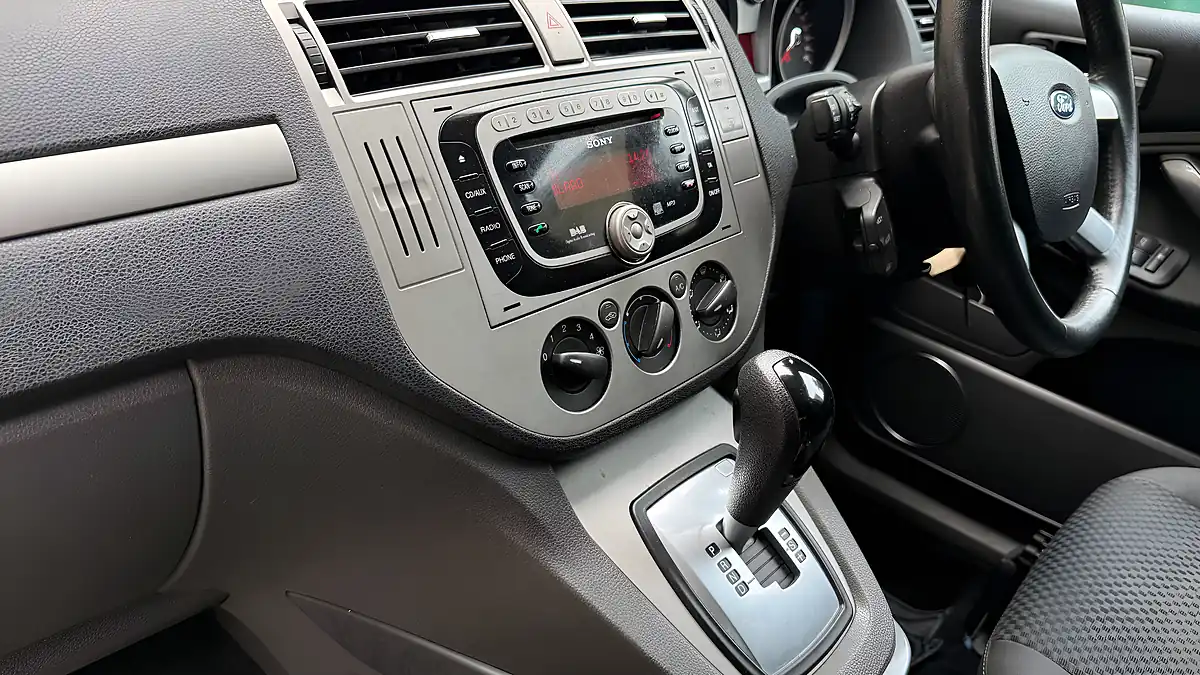 Used 2009 Ford C-Max Titanium Blue - Interior and Exterior details 19
