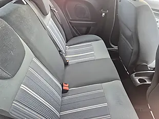 Used 2009 Ford Fiesta Edge Red - Interior and Exterior details 10