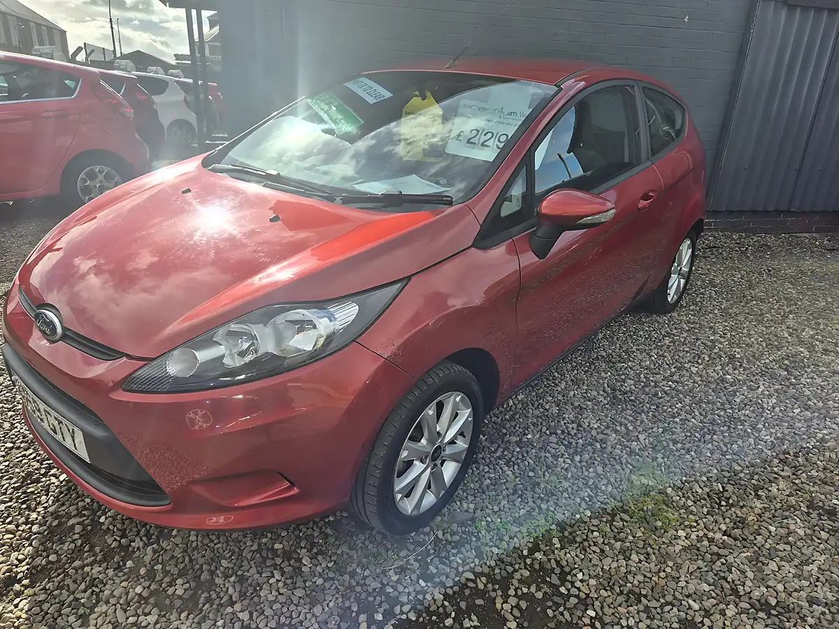 Used 2009 Ford Fiesta Edge Red - Interior and Exterior details 4