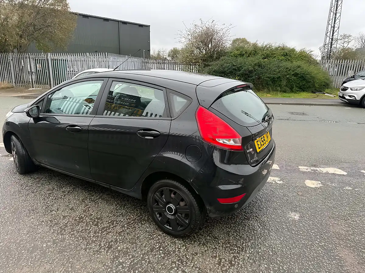 Used 2009 Ford Fiesta Style Black - Interior and Exterior details 11