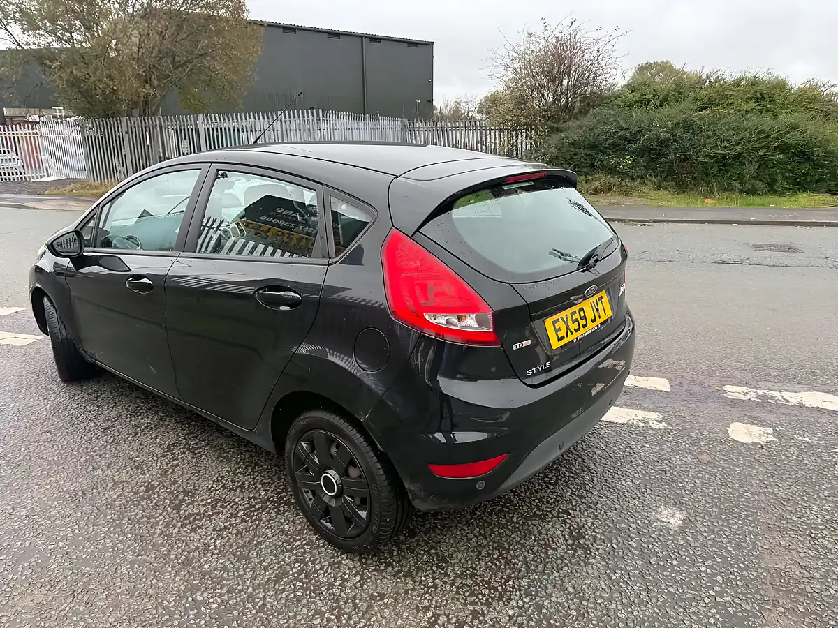 Used 2009 Ford Fiesta Style Black - Interior and Exterior details 13