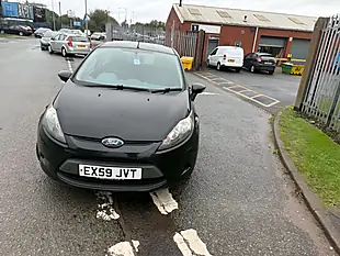 Used 2009 Ford Fiesta Style Black - Interior and Exterior details 4