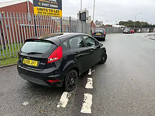 Used 2009 Ford Fiesta Style Black - Interior and Exterior details 6