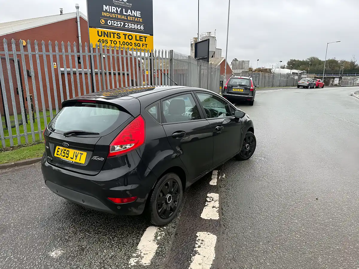 Used 2009 Ford Fiesta Style Black - Interior and Exterior details 8