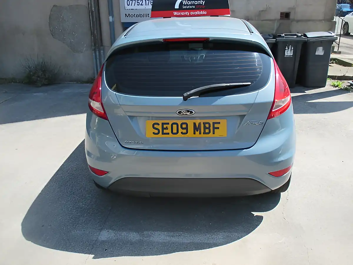 Used 2009 Ford Fiesta Style Blue - Interior and Exterior details 3