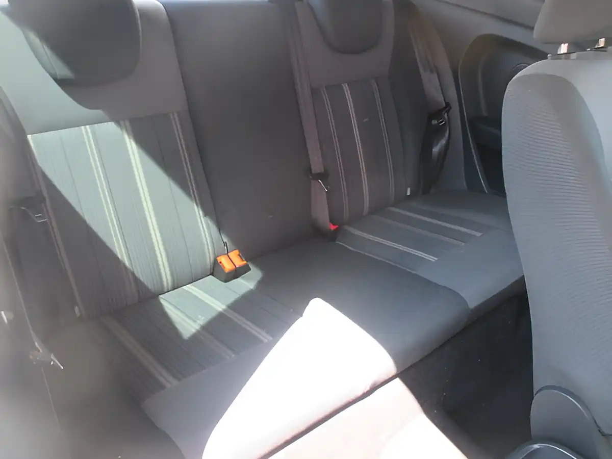 Used 2009 Ford Fiesta Style Blue - Interior and Exterior details 9