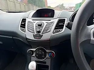 Used 2009 Ford Fiesta Style Blue - Interior and Exterior details 11