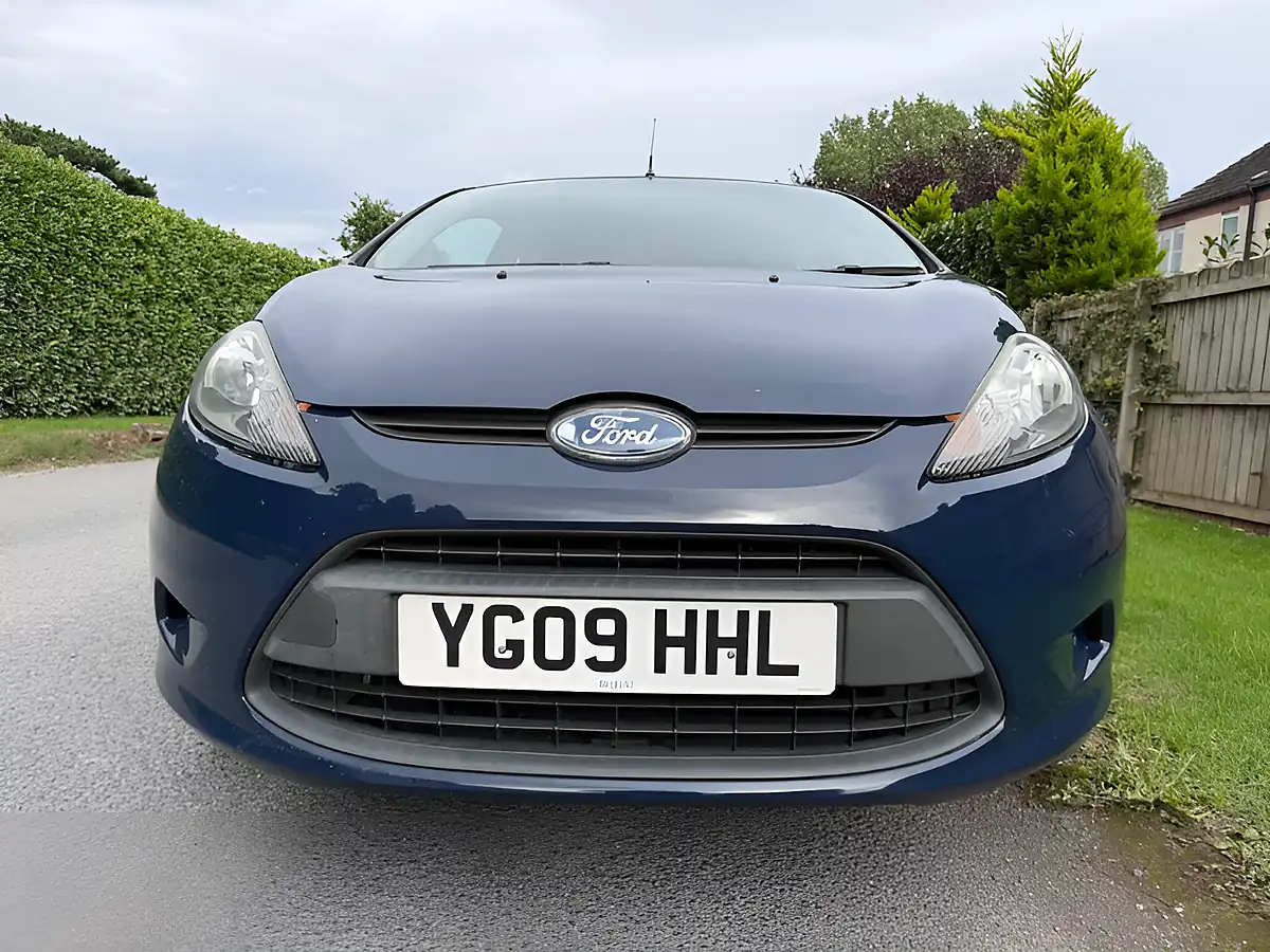 Used 2009 Ford Fiesta Style Blue - Interior and Exterior details 2