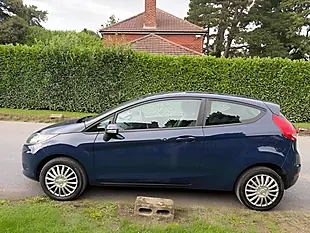 Used 2009 Ford Fiesta Style Blue - Interior and Exterior details 8