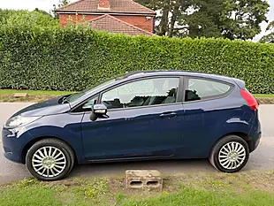 Used 2009 Ford Fiesta Style Blue - Interior and Exterior details 9