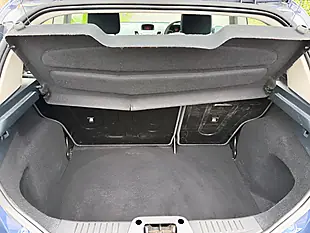 Used 2009 Ford Fiesta Style Blue - Interior and Exterior details 12