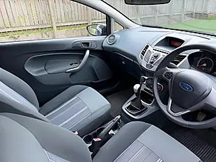 Used 2009 Ford Fiesta Style Blue - Interior and Exterior details 16