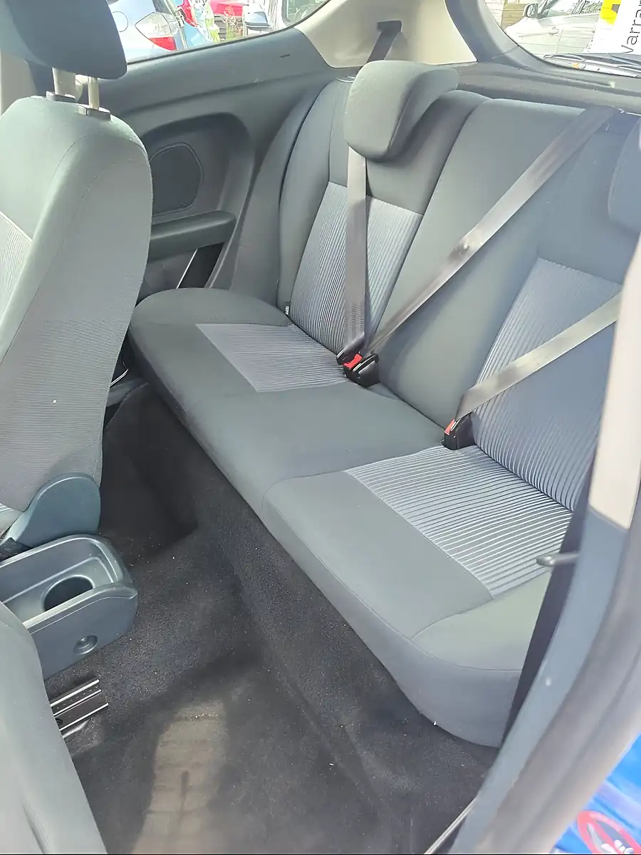 Used 2009 Ford Fiesta Style Blue - Interior and Exterior details 18